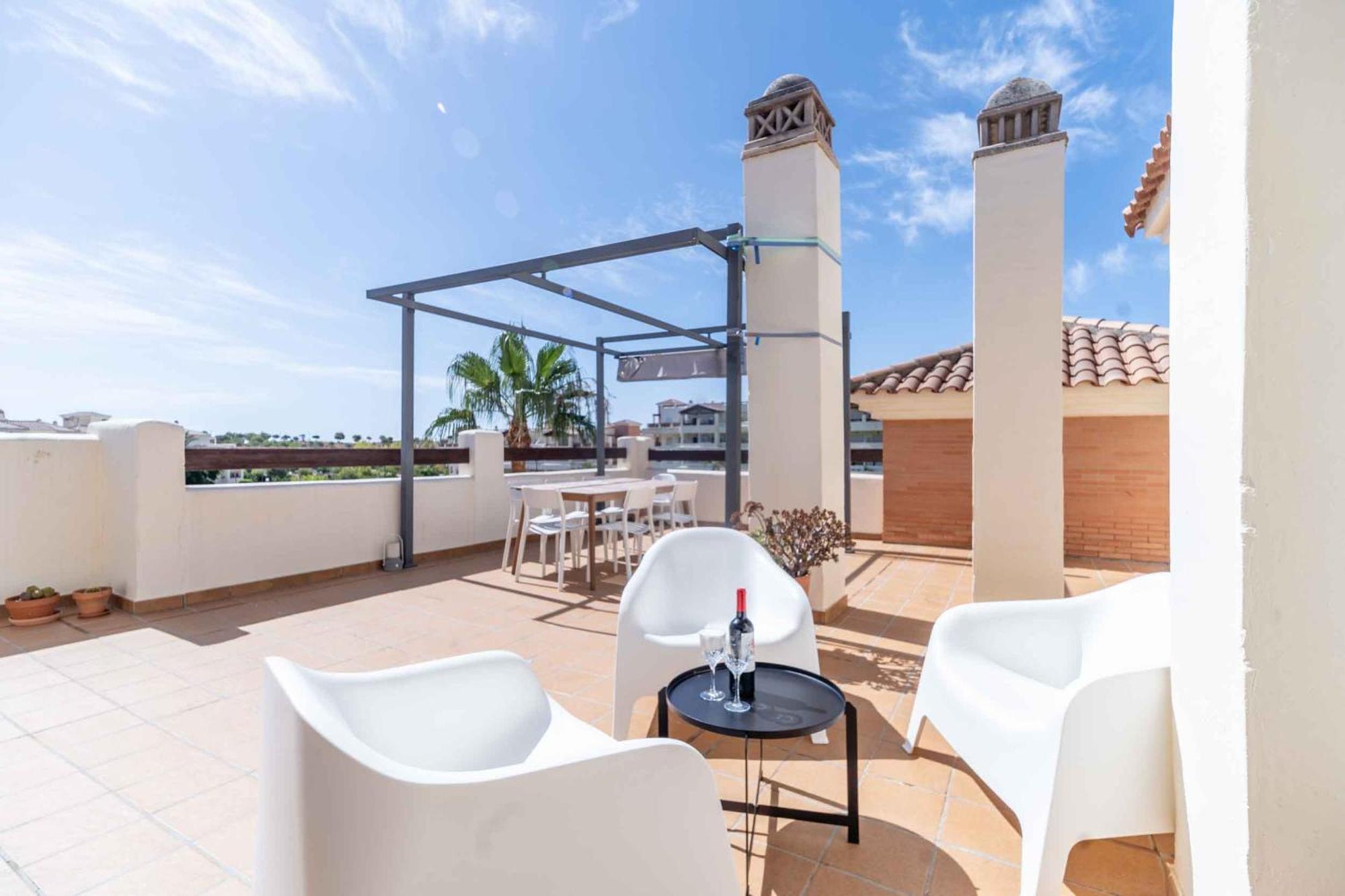 116 - Penthouse With Views And Pool, 5min Away From Golf Course! *