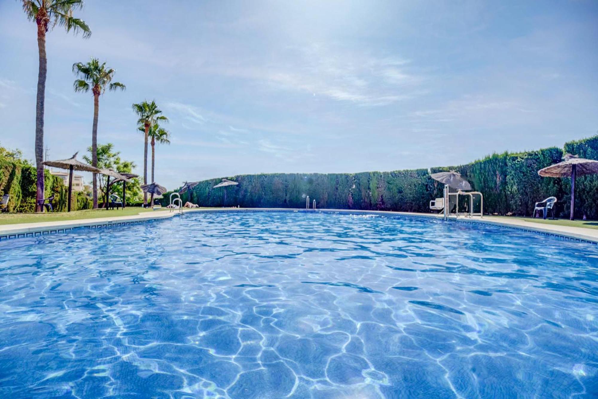 116 - Penthouse With Views And Pool, 5min Away From Golf Course!