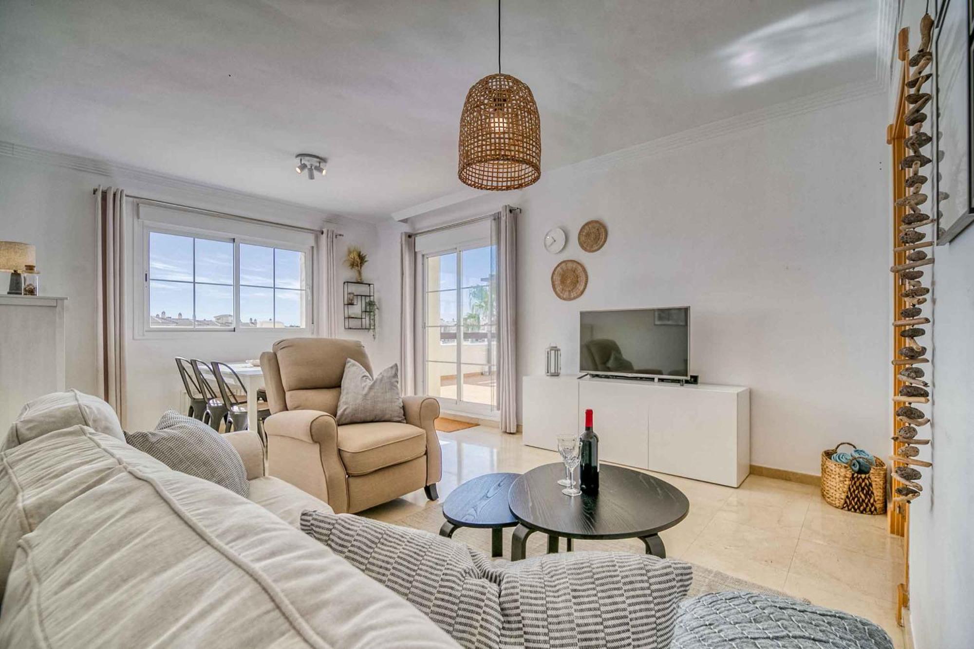 116 - Penthouse With Views And Pool, 5min Away From Golf Course! *